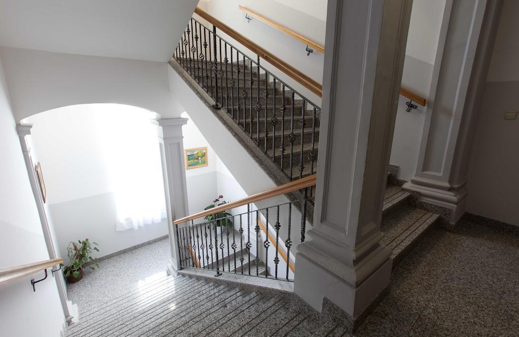 Garni Hotel Vila Ana Rogaska Slatina Exterior photo